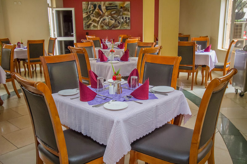 City Royal Resort Hotel Kyambogo  Exterior photo