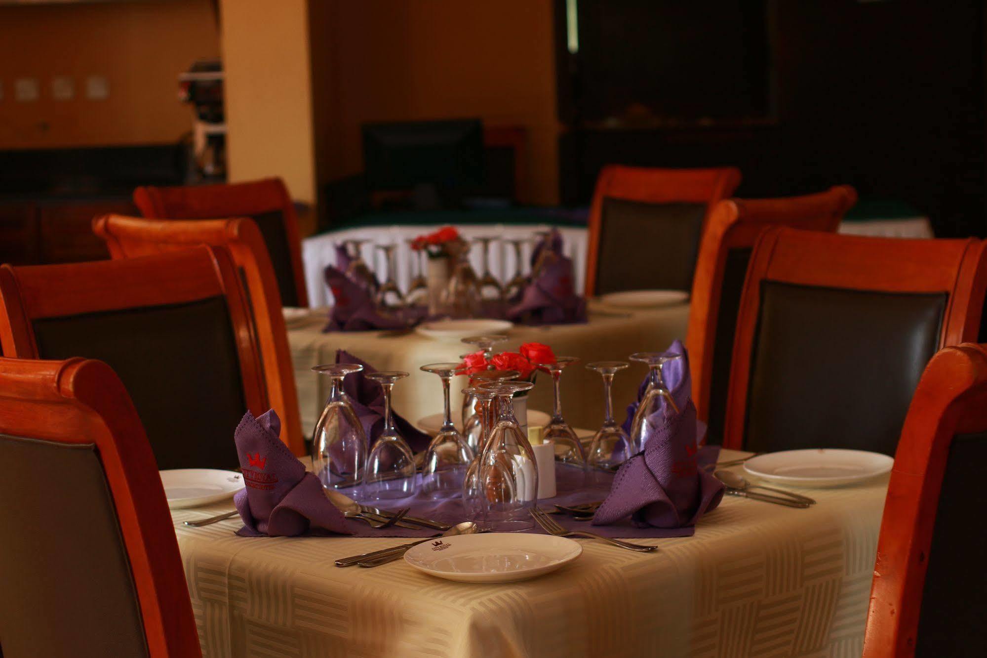 City Royal Resort Hotel Kyambogo  Exterior photo